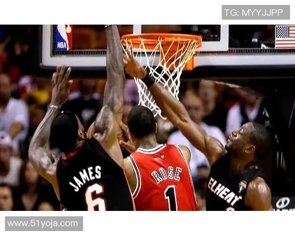 2006年NBA总决赛热火与小牛的激烈对决与历史意义解析